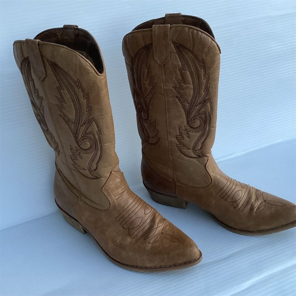 Coconuts By Matisse Women's Western Cowboy‎ Boots Brown Size 8.5